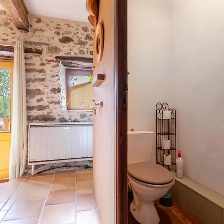 Holiday home Mas Vizern Avec Bain Nordique *